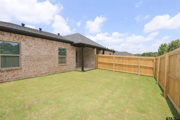 $1,500 | 10243 County Road 135, Flint, TX 75762