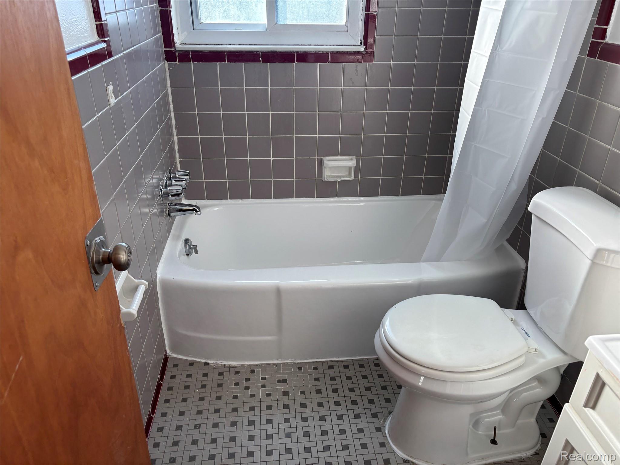 20801 Plymouth Road Detroit, MI 48228 - Photo 16 of 22 IMG_3730.JPG