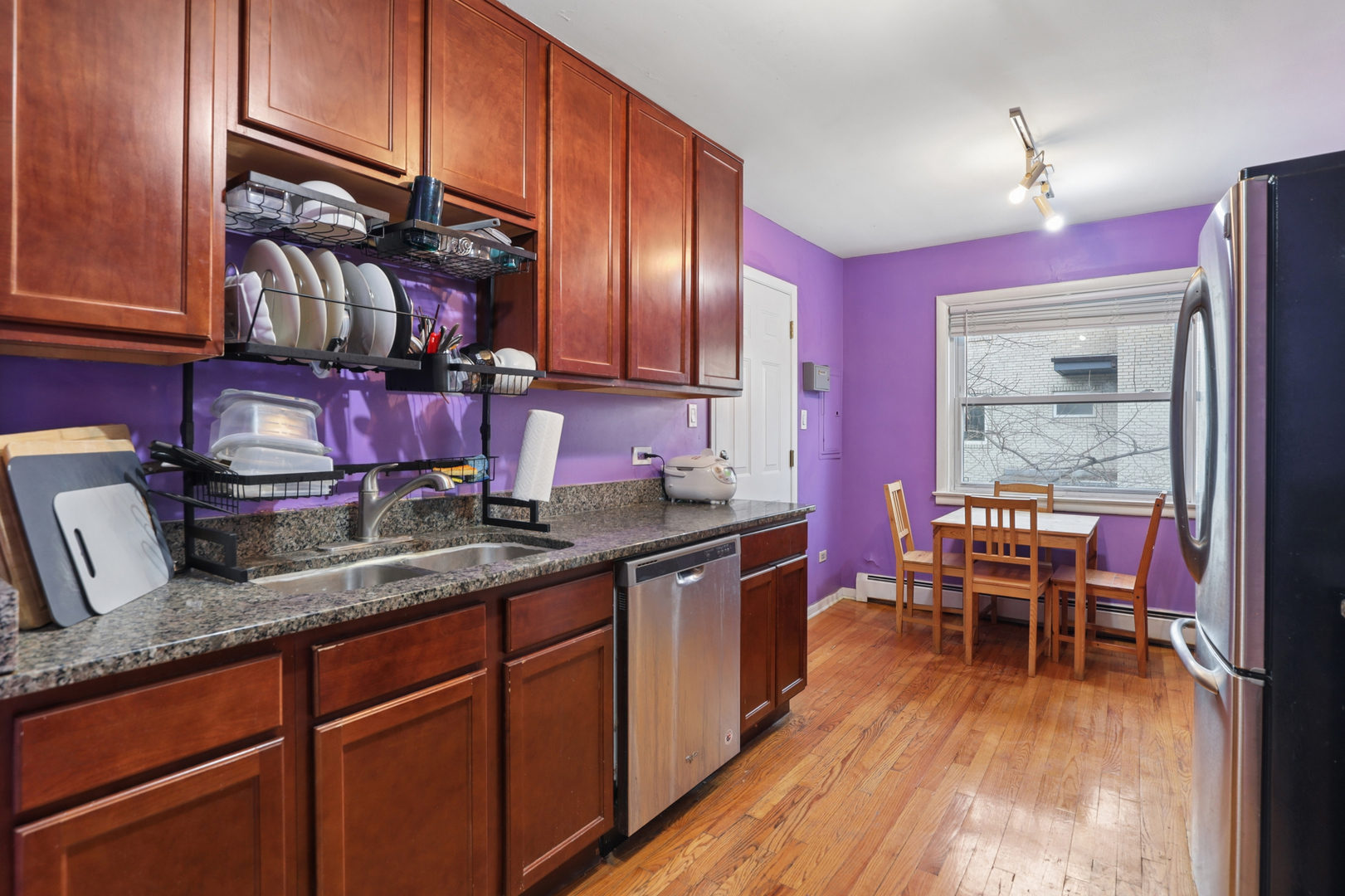 2147 Ridge Avenue, Unit 2D Evanston, IL 60201 - Photo 10 of 22 a kitchen with granite countertop lots of counter top space