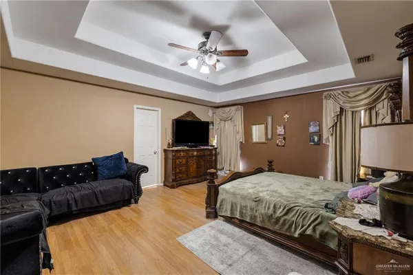 $269,000 | 424 East Redbud Avenue, McAllen, TX 78504