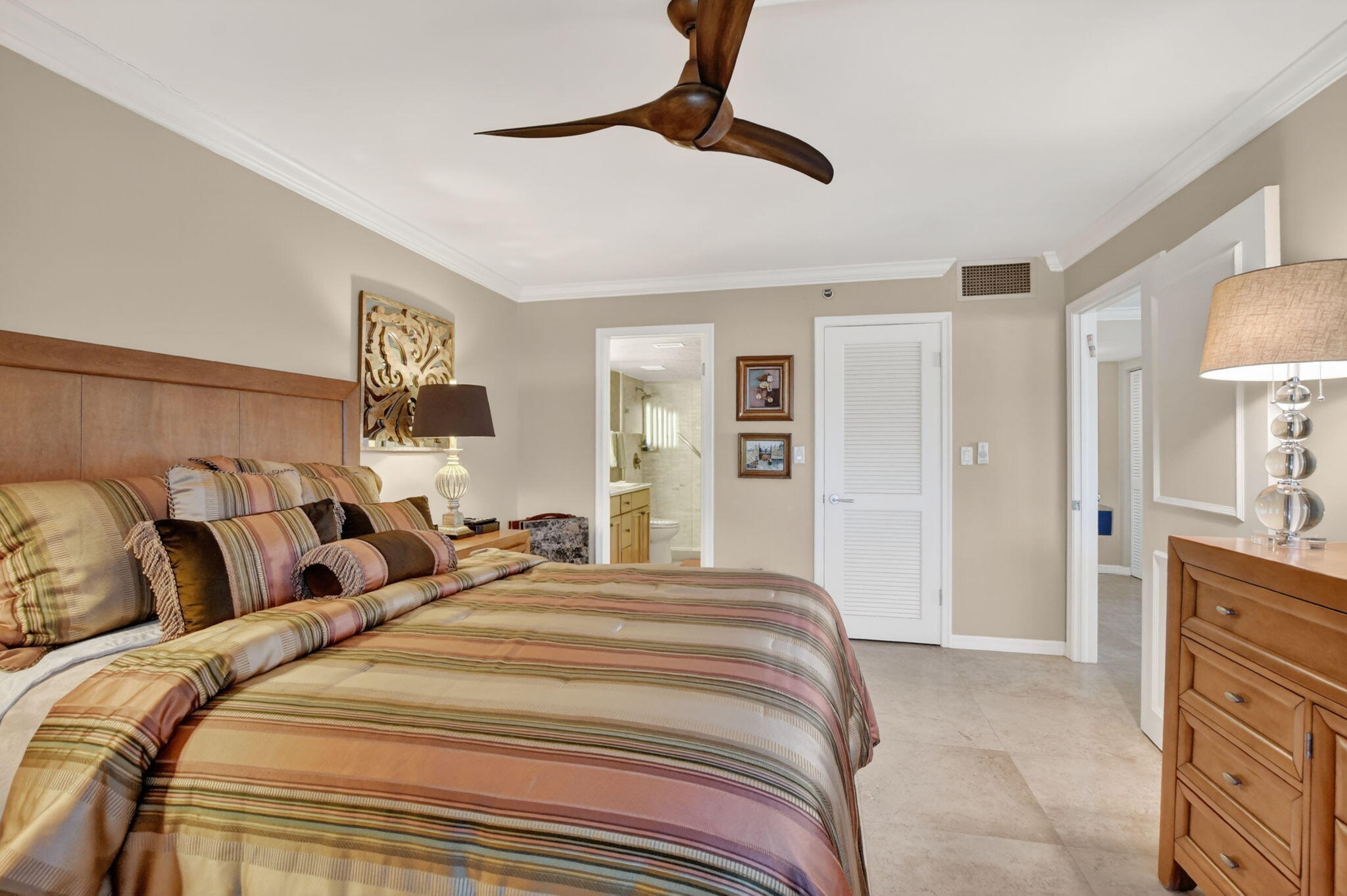 1921 Bridgewood Drive Boca Raton, FL 33434 - Photo 21 of 54 19-web-or-mls-DSC_9416