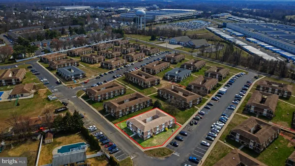 $1,700 | 24-1 Florence Tollgate, Unit 241, Florence, NJ 08518