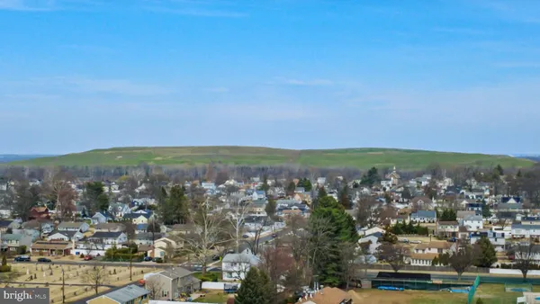 $1,700 | 24-1 Florence Tollgate, Unit 241, Florence, NJ 08518