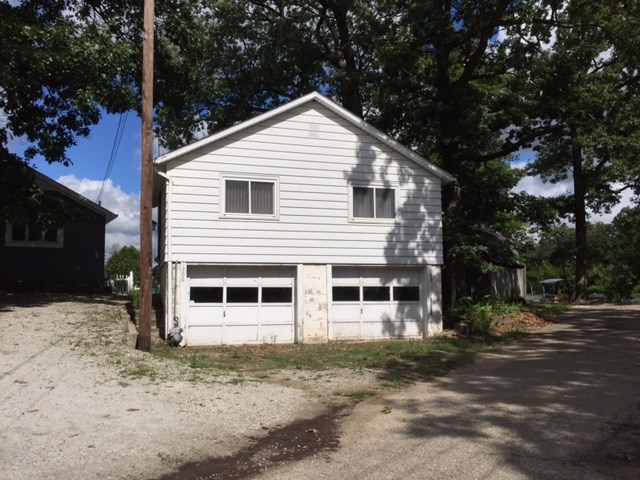 1706 Mitchell Drive Rochester, IN 46975 - Photo 9 of 11 Gallery Image 9