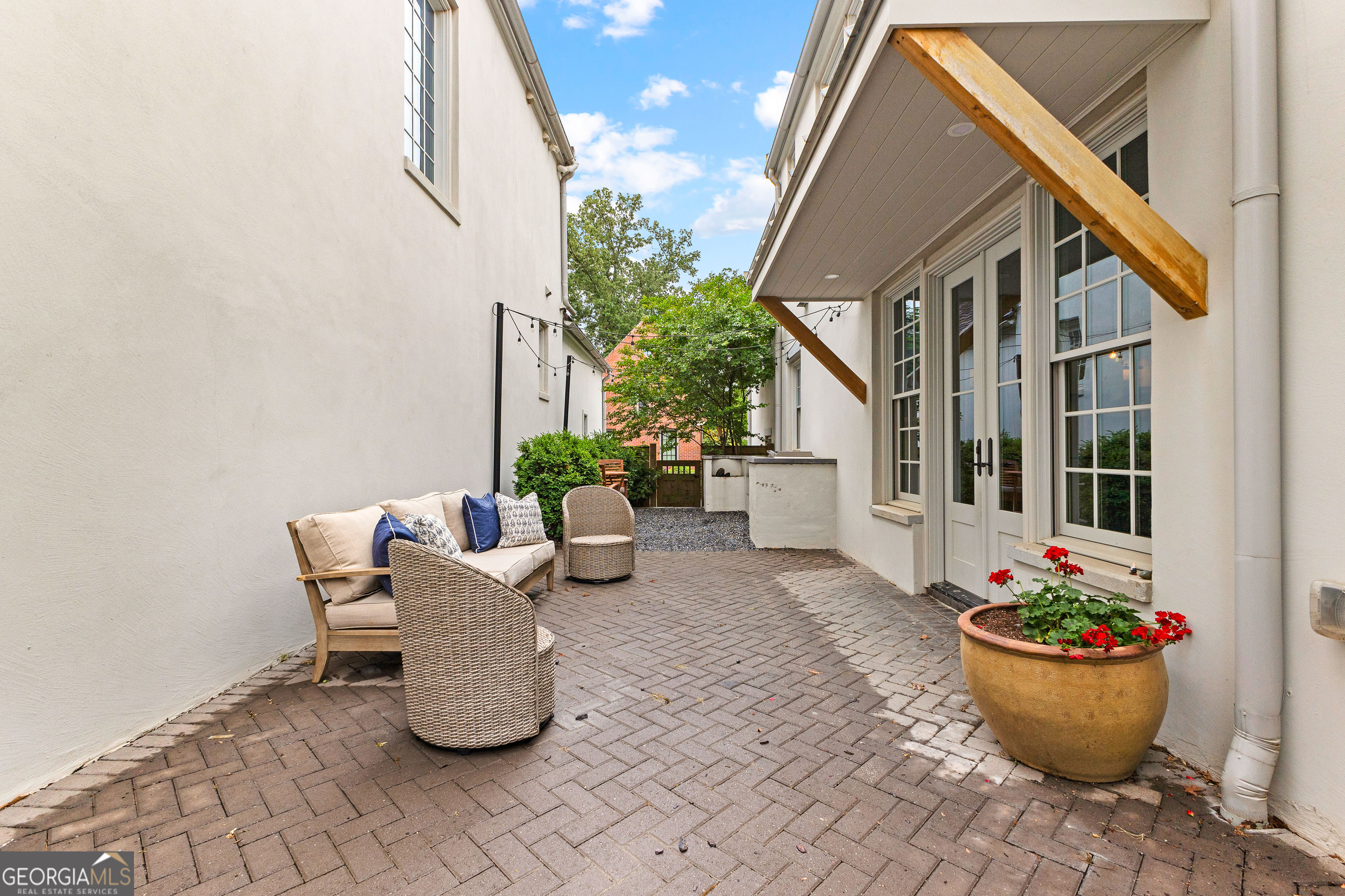 110 3rd Street Fayetteville, GA 30214 - Photo 4 of 96