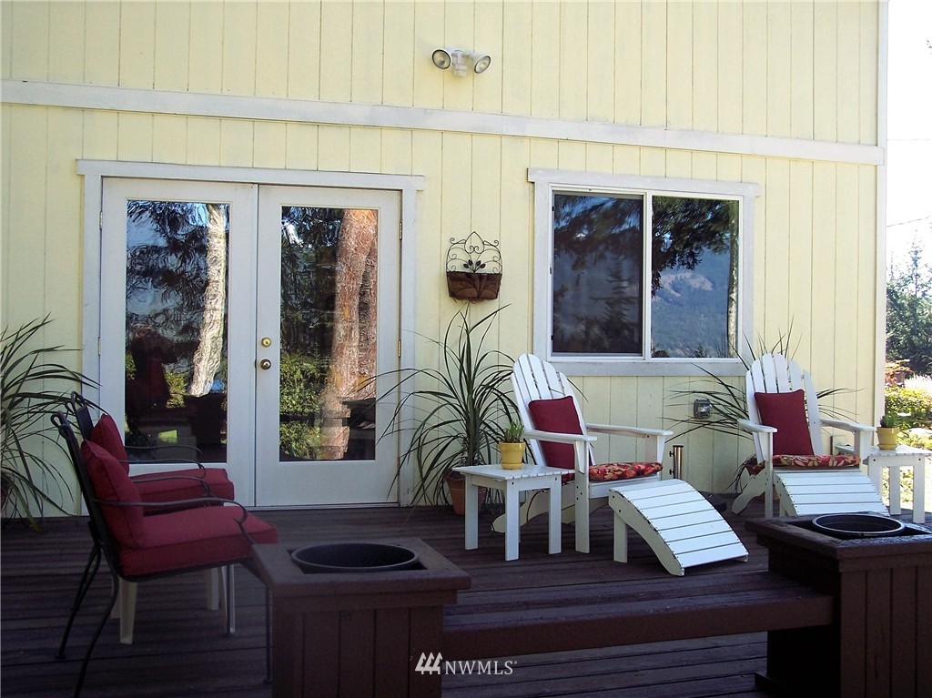 19854 Northwest Stavis Bay Road Seabeck, WA 98380 - Photo 4 of 24 Gallery Image 4