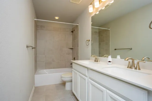 $509,900 | 2436 Yosemite Way, Corinth, TX 76210