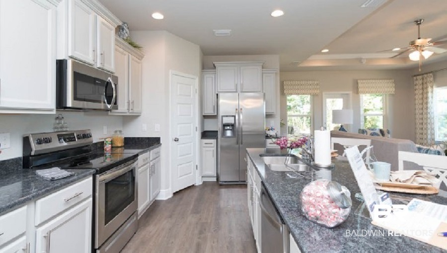9324 Eiland Drive, Unit 57 Foley, AL 36535 - Photo 8 of 22 Kitchen