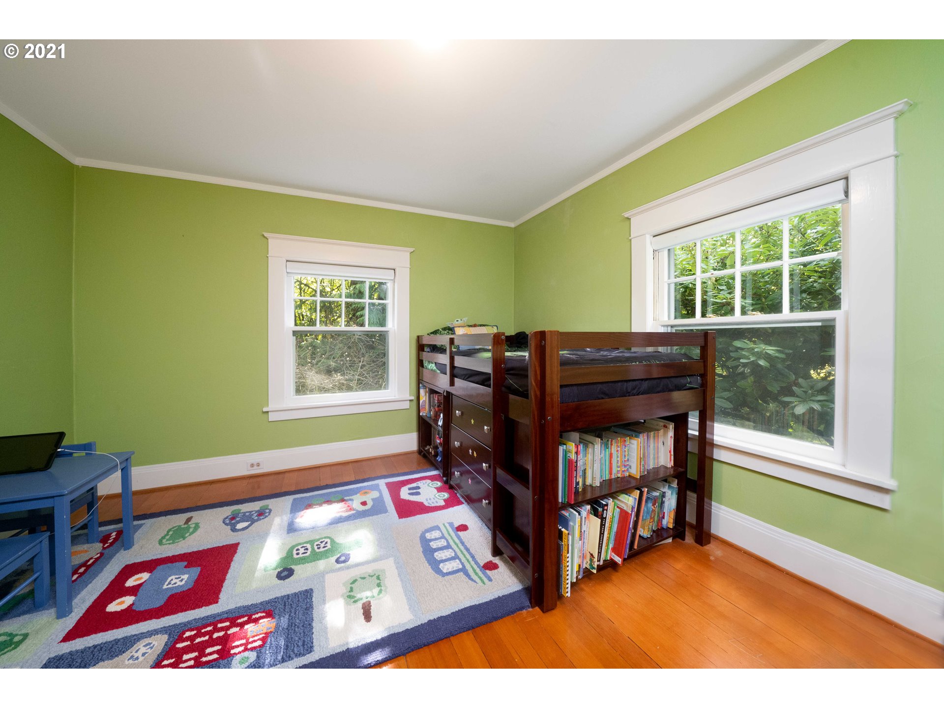 2511 Southwest Arden Road Portland, OR 97201 - Photo 18 of 31