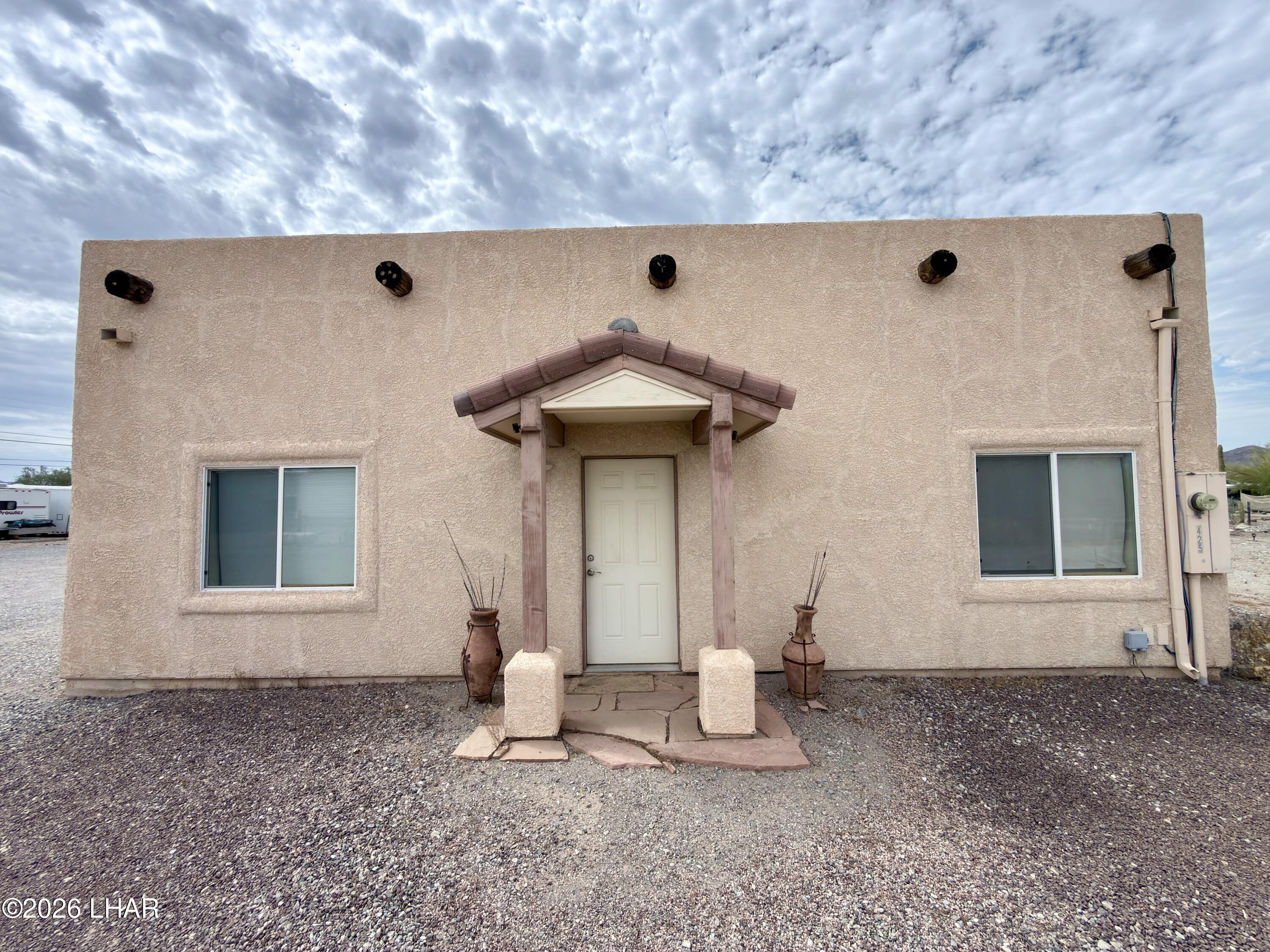 425 Rd Runner Avenue Quartzsite, AZ 85346 - Photo 5 of 53 IMG_8882
