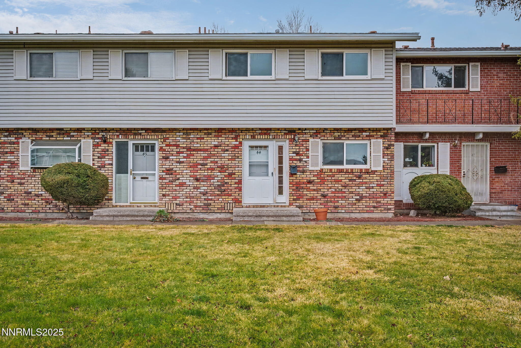 1-web-or-mls-_DSC3281