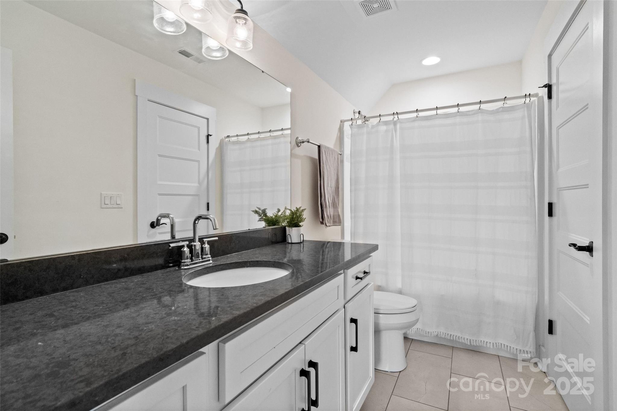 358 Grassy Rdg Court Clover, SC 29710 - Photo 33 of 45 Gallery Image 33