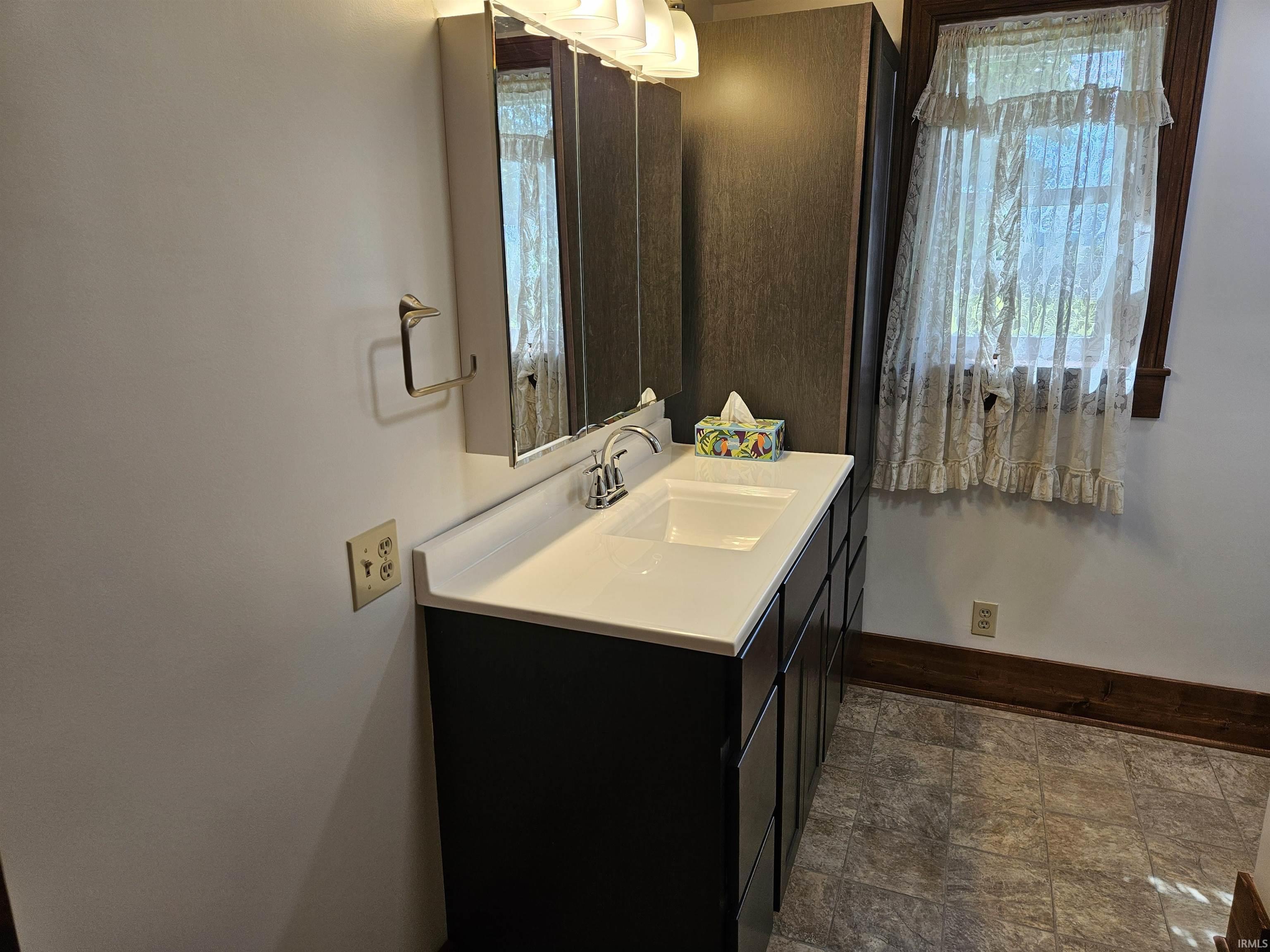 7177 West 100 North Rochester, IN 46975 - Photo 10 of 26 Gallery Image 10