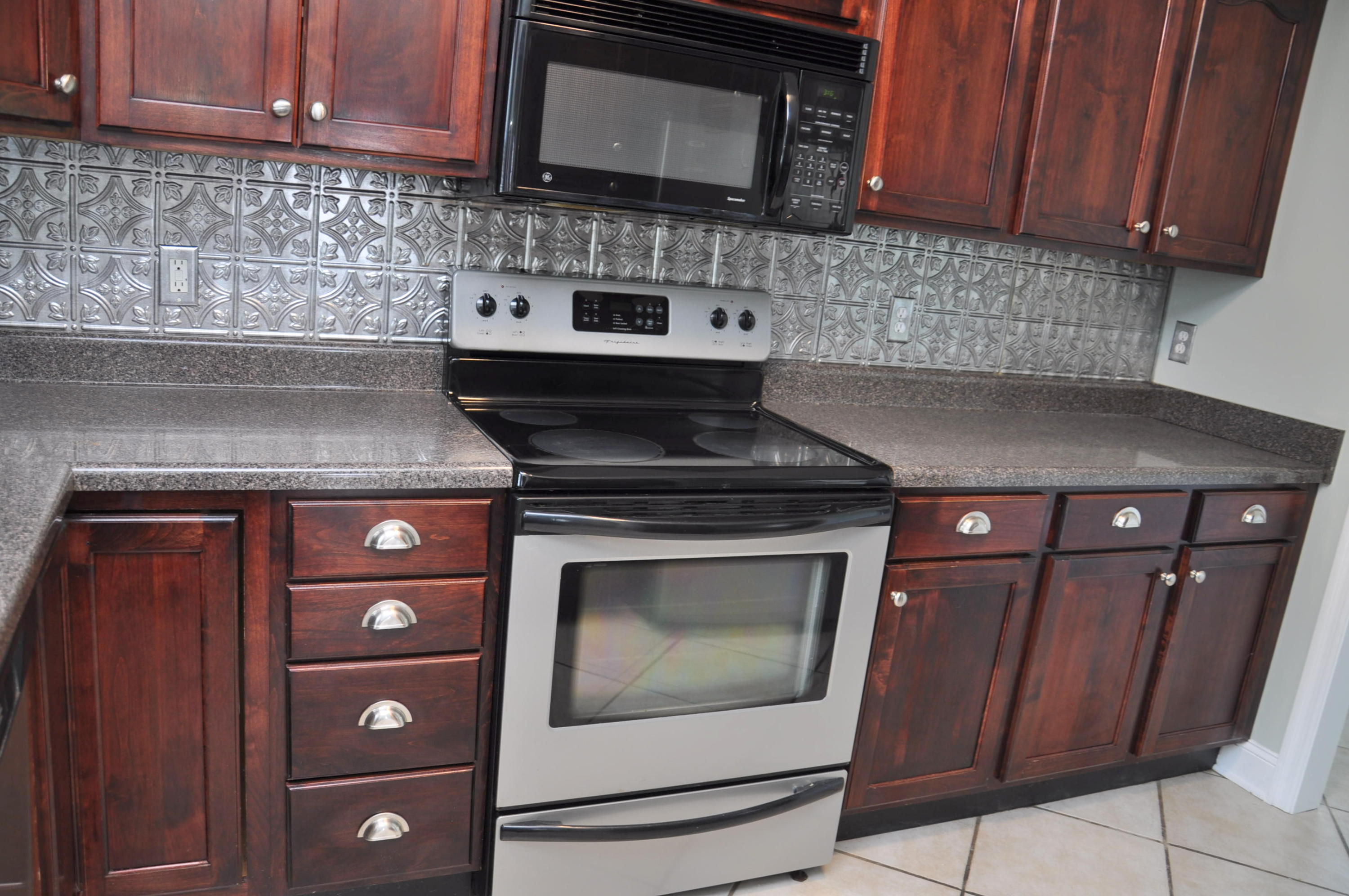 1722 John Ross Road Chattanooga, TN 37412 - Photo 11 of 32 Kitchen