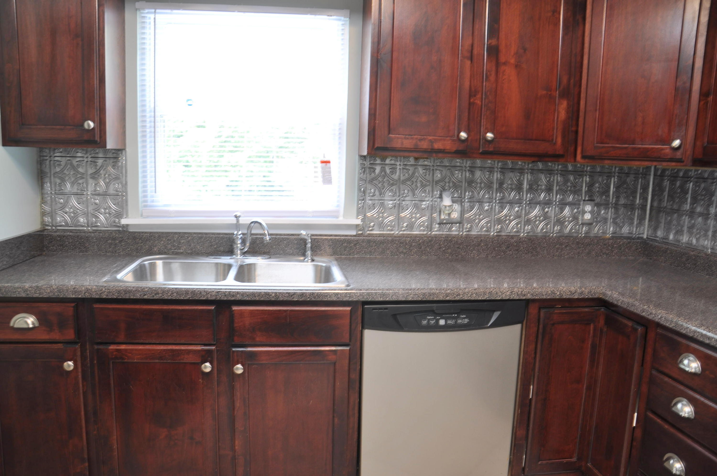 1722 John Ross Road Chattanooga, TN 37412 - Photo 10 of 32 Kitchen