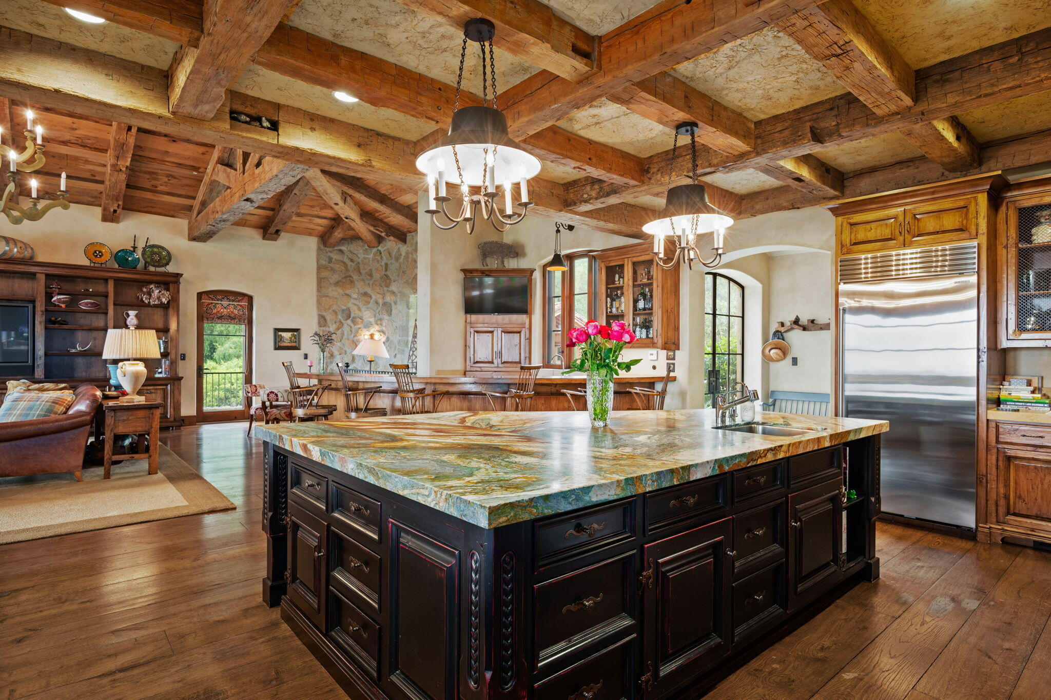 1915 Monte Allegro Drive Carpinteria, CA 93013 - Photo 13 of 59 13 - Kitchen