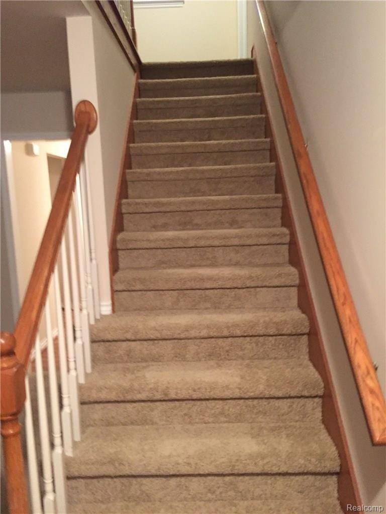 3773 Crooks Road Rochester, MI 48309 - Photo 7 of 28 Stairs leading to 2nd floor