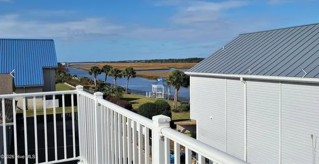 $275,000 | 12 Causeway Drive, Unit 305, Ocean Isle Beach, NC 28469