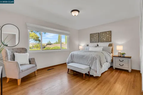 $875,000 | 5872 Herriman Drive, Clayton, CA 94517