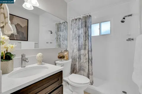 $875,000 | 5872 Herriman Drive, Clayton, CA 94517