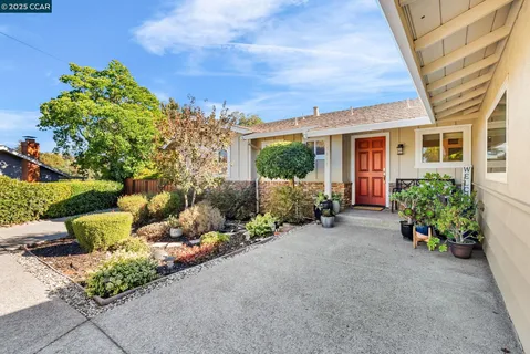 $875,000 | 5872 Herriman Drive, Clayton, CA 94517