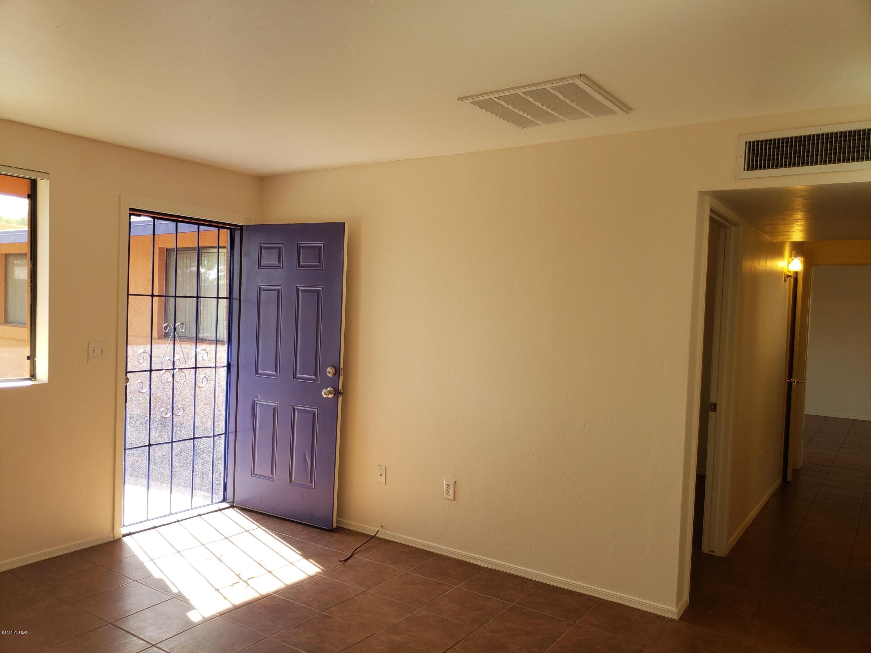 350 North Silverbell Road, Unit 158 Tucson, AZ 85745 - Photo 3 of 26
