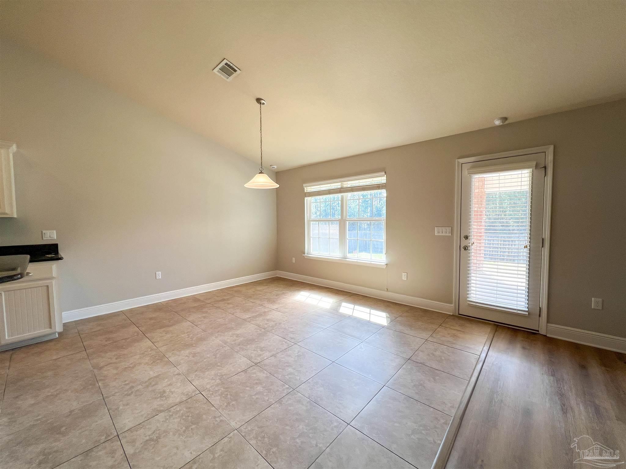 5588 Inspiration Street Milton, FL 32570 - Photo 5 of 39