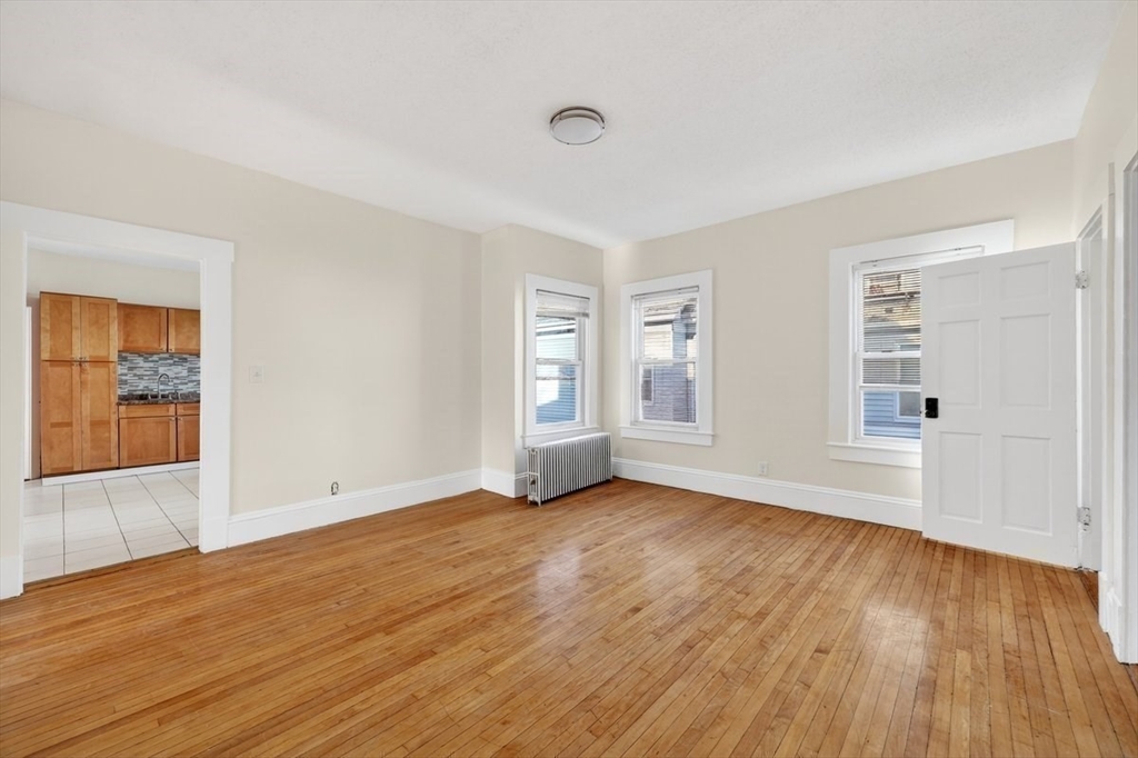 39 Harvard Street Brockton, MA 02301 - Photo 15 of 33