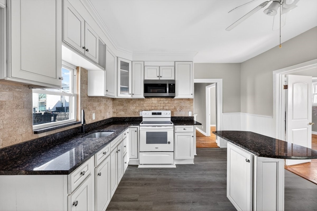 39 Harvard Street Brockton, MA 02301 - Photo 3 of 33