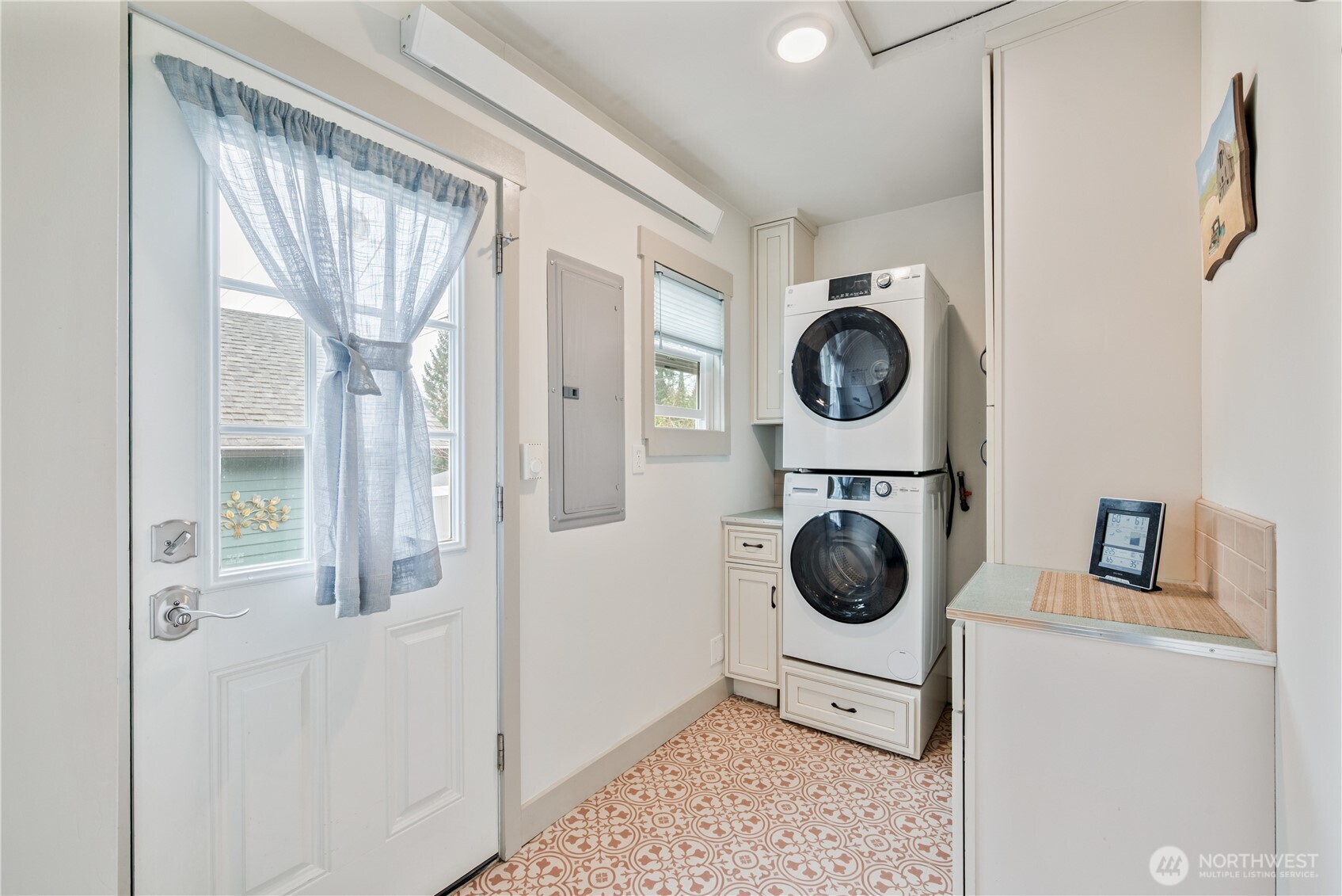 3515 Columbia Heights Road Longview, WA 98632 - Photo 13 of 29