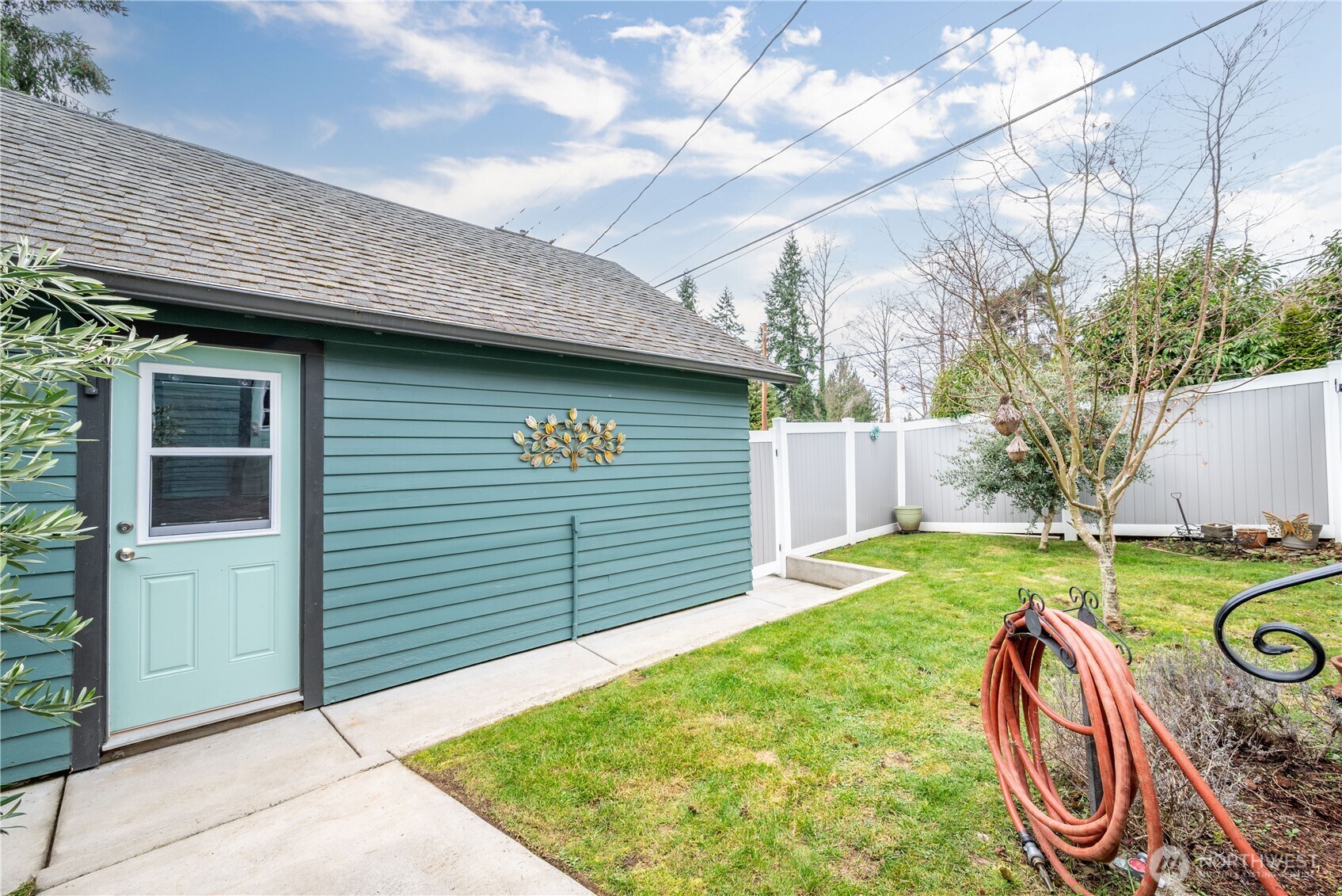 3515 Columbia Heights Road Longview, WA 98632 - Photo 19 of 29