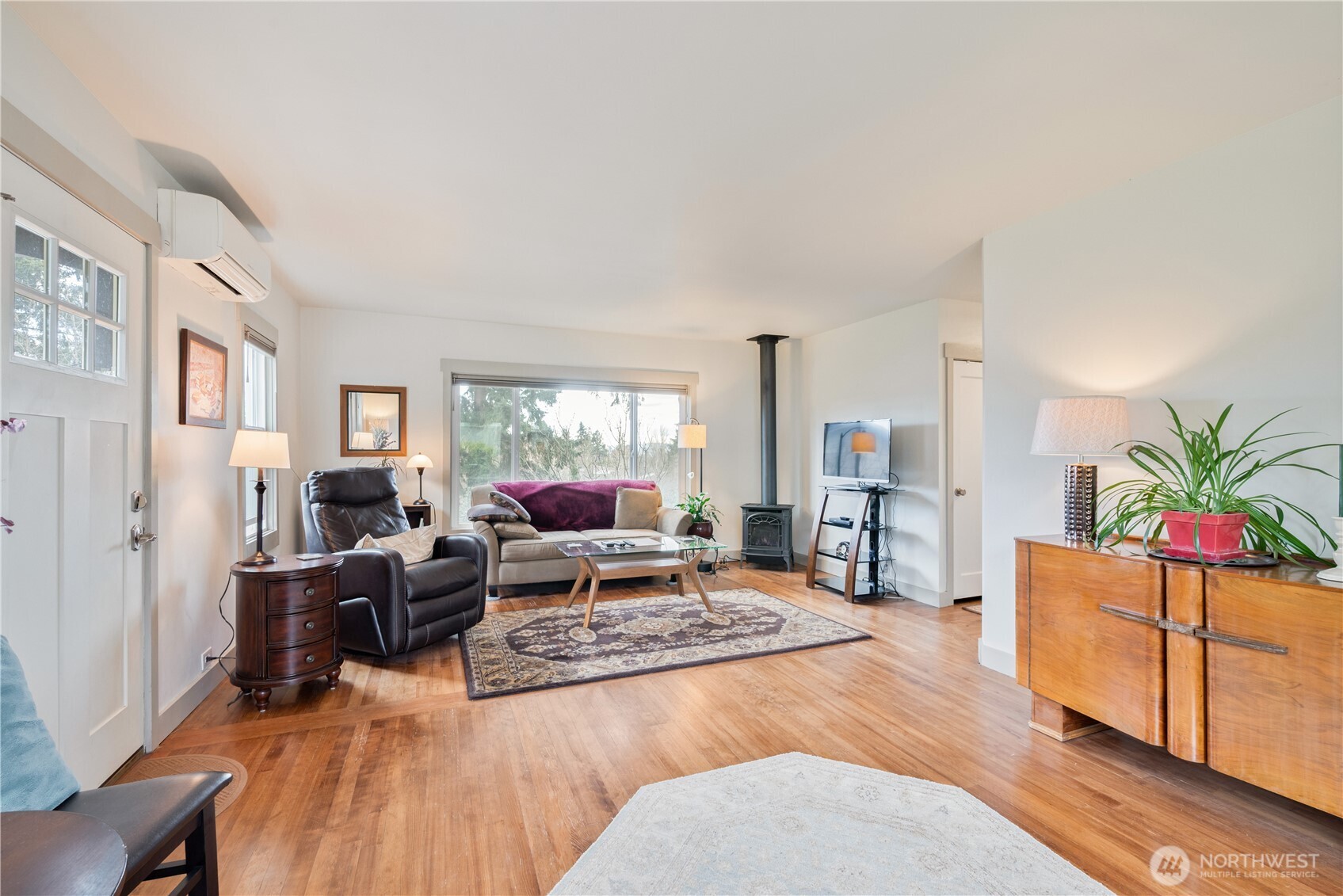 3515 Columbia Heights Road Longview, WA 98632 - Photo 4 of 29