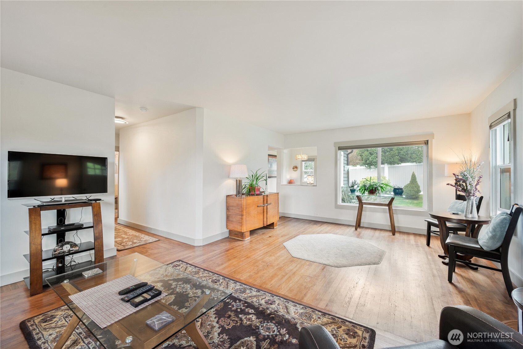 3515 Columbia Heights Road Longview, WA 98632 - Photo 6 of 29