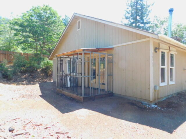 30315 Day Road McArthur, CA 96056 - Photo 2 of 15 DSCN1117