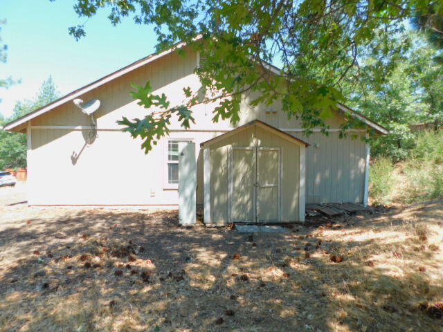 30315 Day Road McArthur, CA 96056 - Photo 3 of 15 DSCN1119