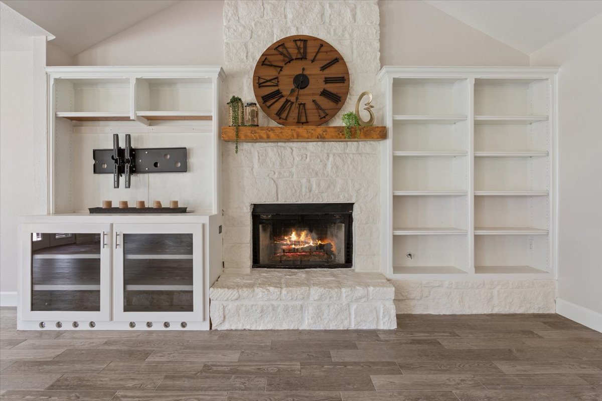 110 Sunset Road Georgetown, TX 78633 - Photo 10 of 36