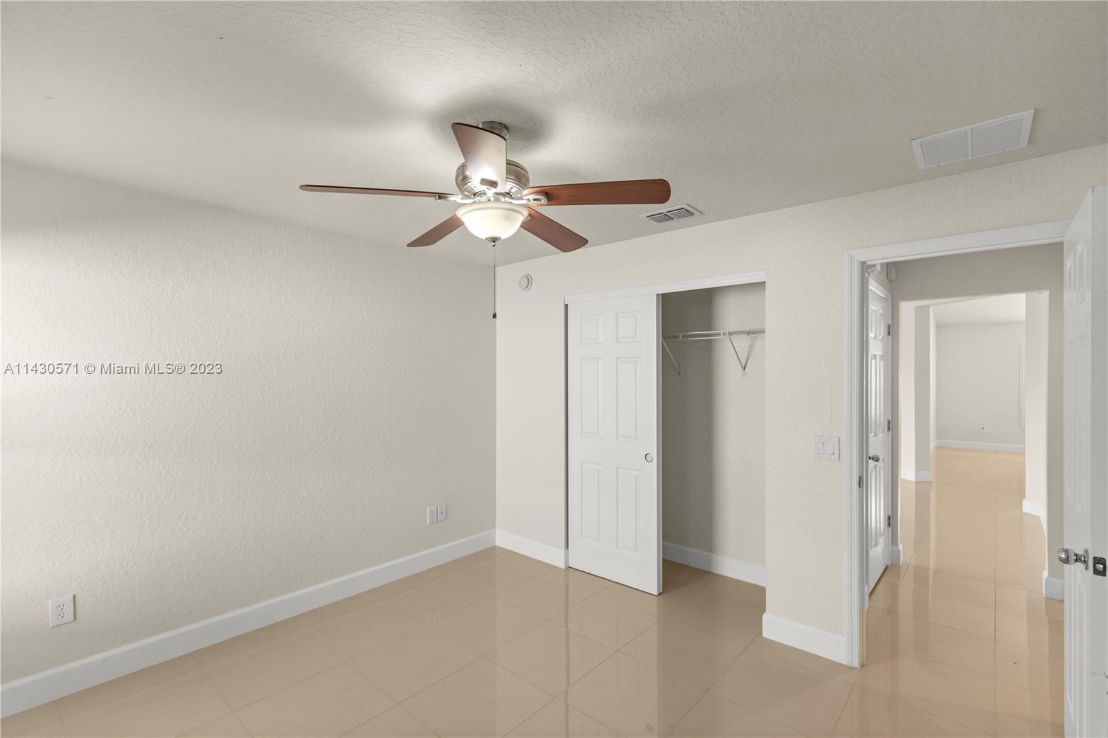 5453 Southwest 40th Street Ocala, FL 34474 - Photo 21 of 40 a view of an empty room