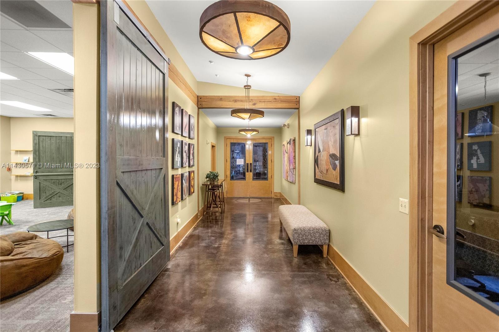 5453 Southwest 40th Street Ocala, FL 34474 - Photo 34 of 40 a lobby with furniture and a large window
