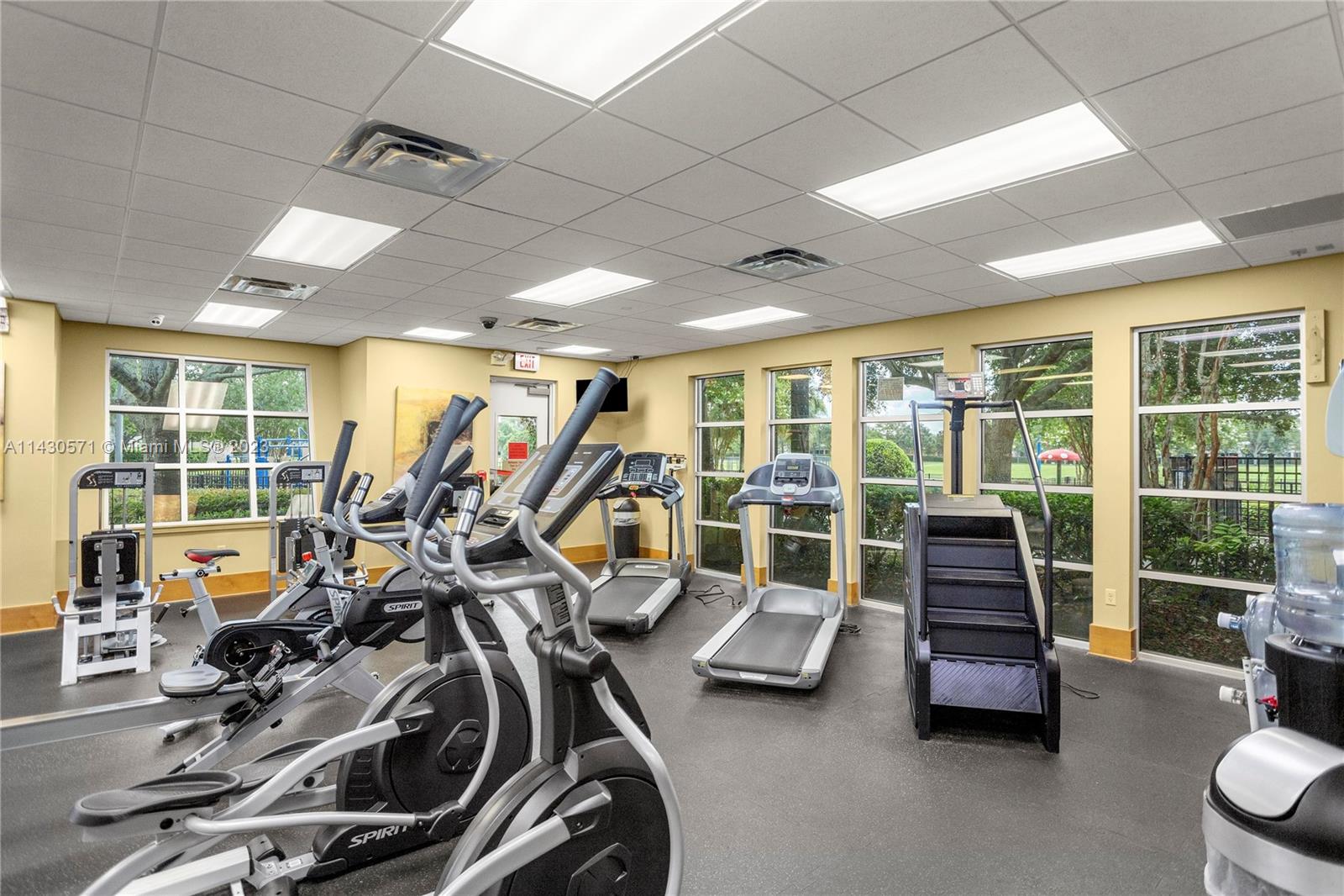 5453 Southwest 40th Street Ocala, FL 34474 - Photo 38 of 40 a view of a room with gym equipment