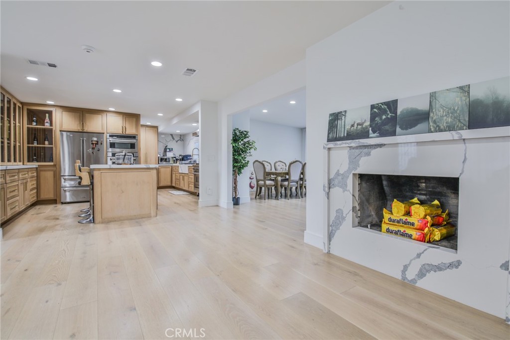 9145 Raviller Drive Downey, CA 90240 - Photo 11 of 49