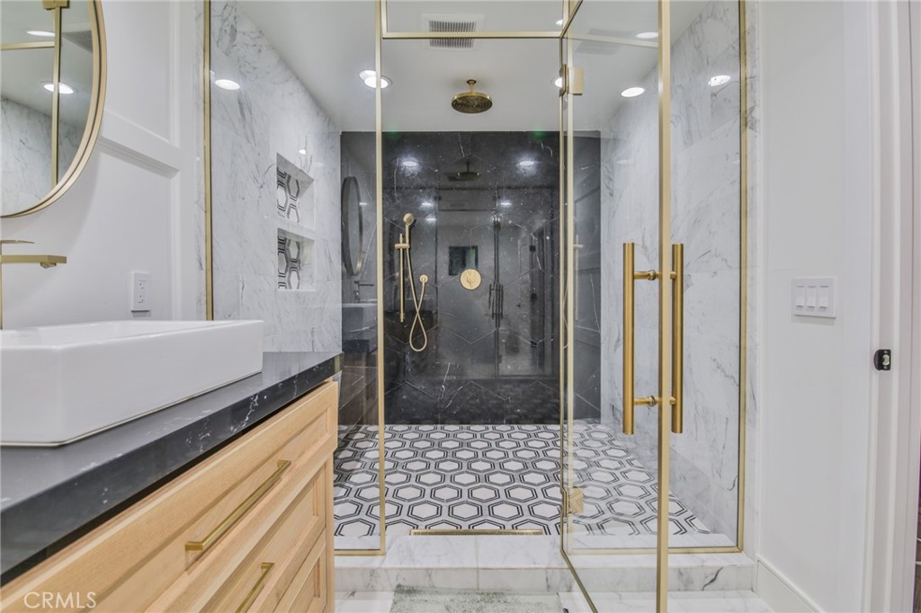 9145 Raviller Drive Downey, CA 90240 - Photo 27 of 49