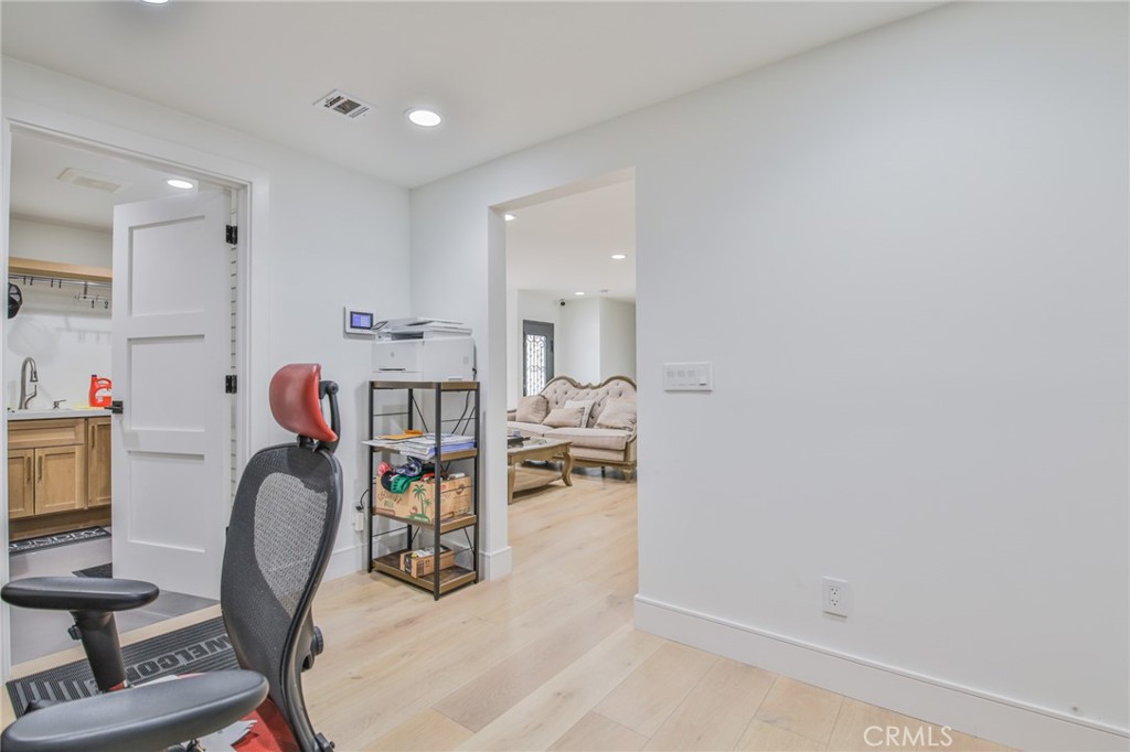 9145 Raviller Drive Downey, CA 90240 - Photo 35 of 49