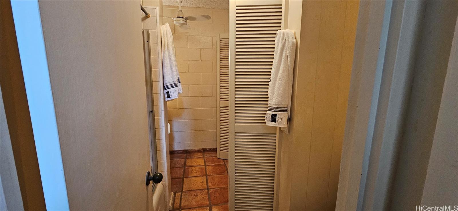 28 Poipu Drive Honolulu, HI 96825 - Photo 5 of 7 a bathroom with a shower