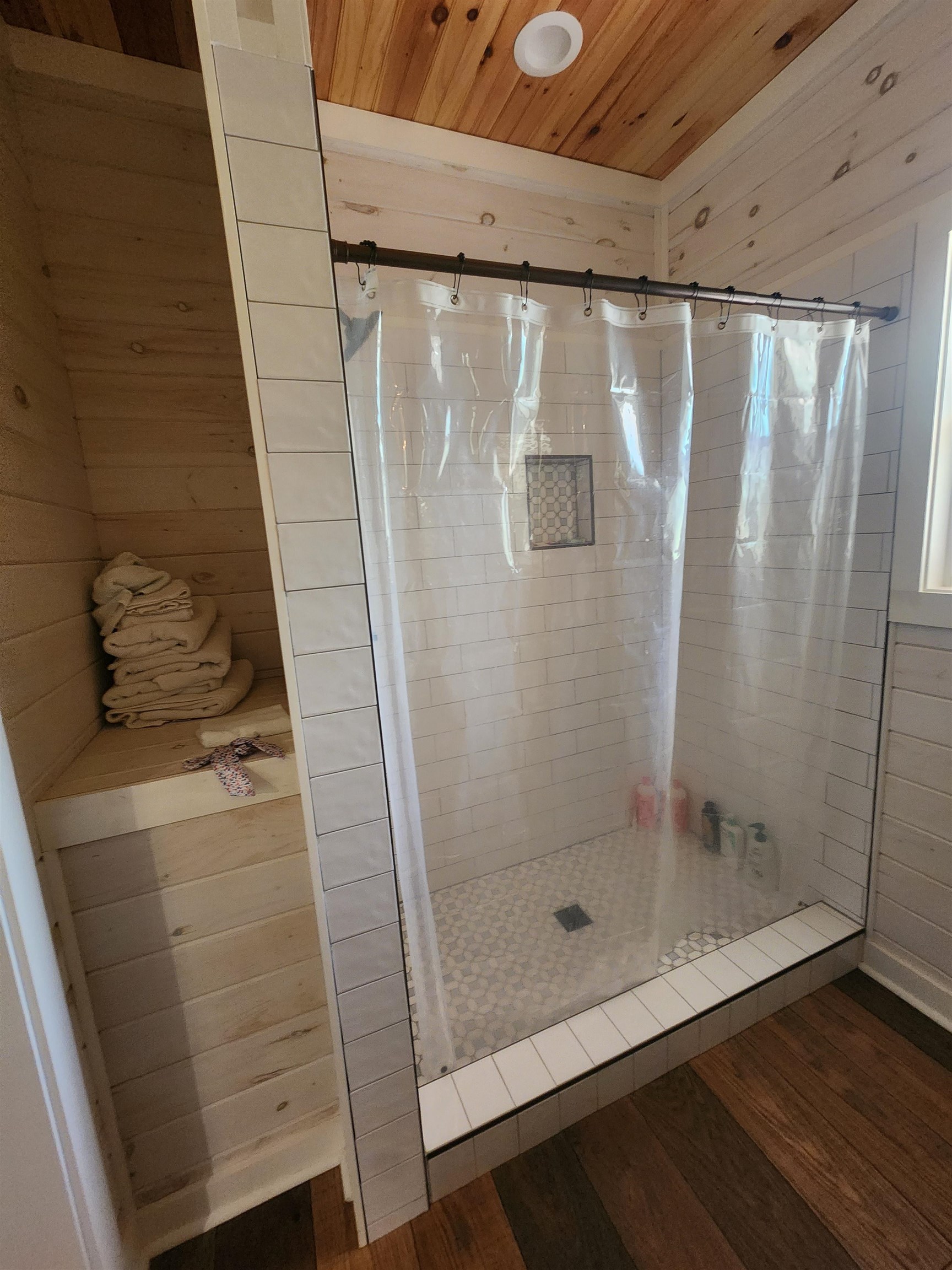 540 Muscatel Lane Counce, TN 38326 - Photo 22 of 35 a bathroom with a shower