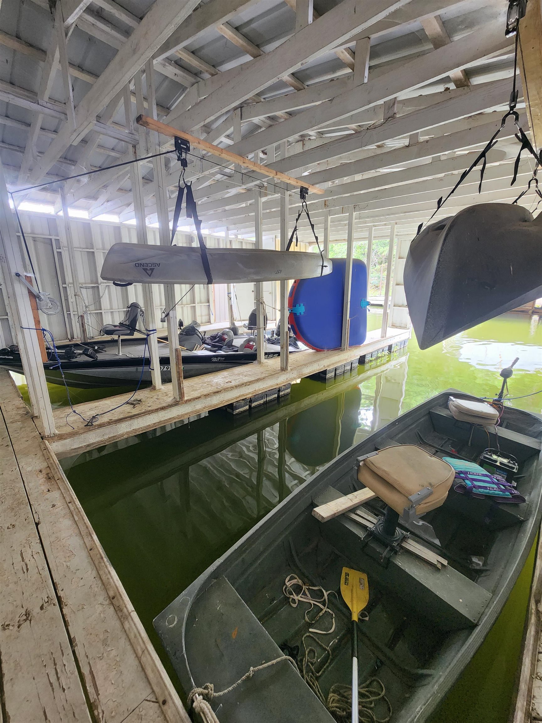 540 Muscatel Lane Counce, TN 38326 - Photo 29 of 35 a kitchen with a stove and a wooden floors