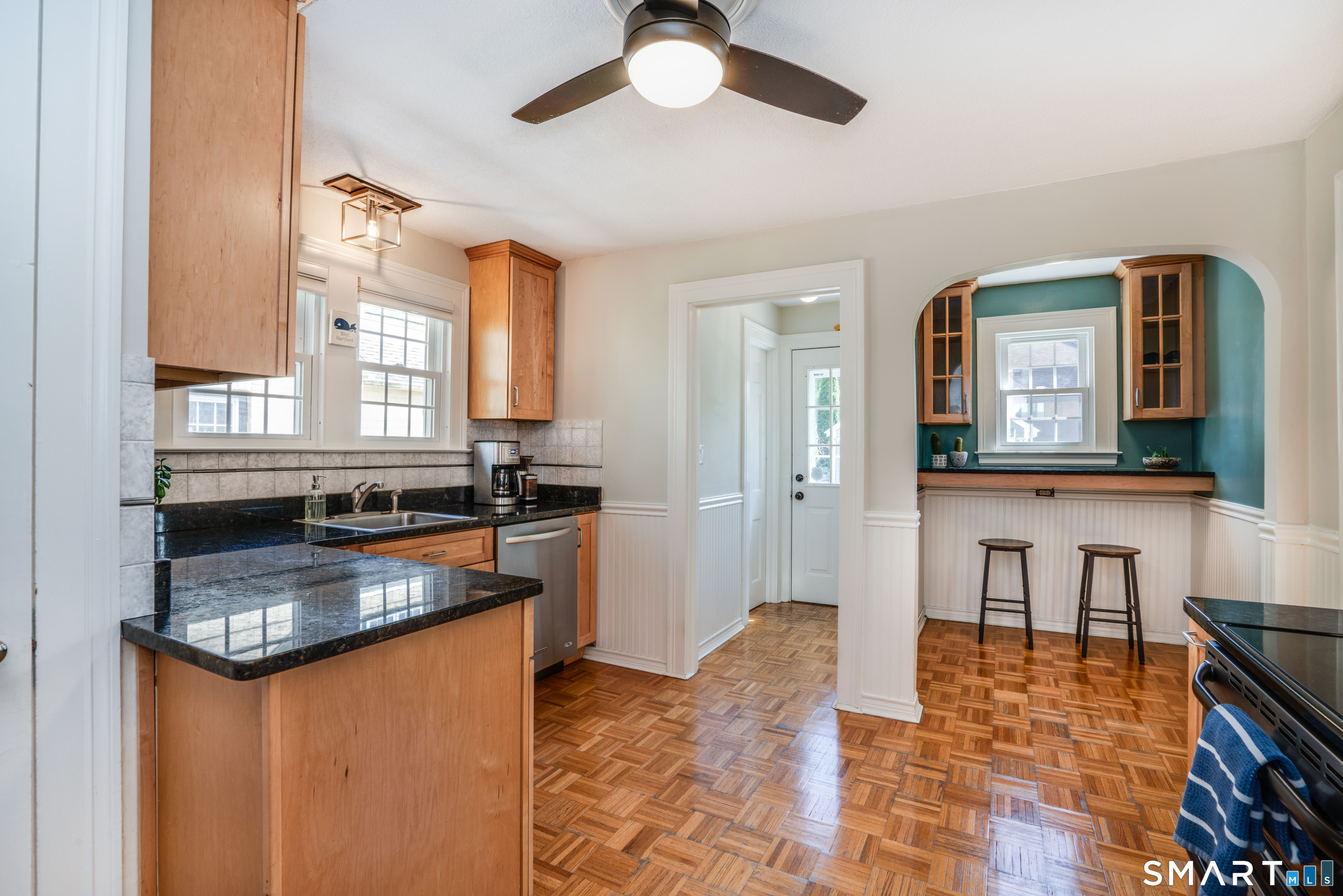 30 Grennan Road West Hartford, CT 06107 - Photo 19 of 33