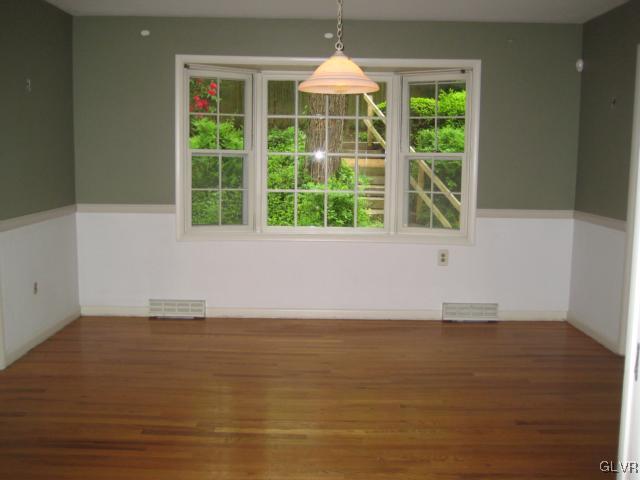 410 Bierys Bridge Road Bethlehem, PA 18017 - Photo 8 of 32 Gallery Image 8