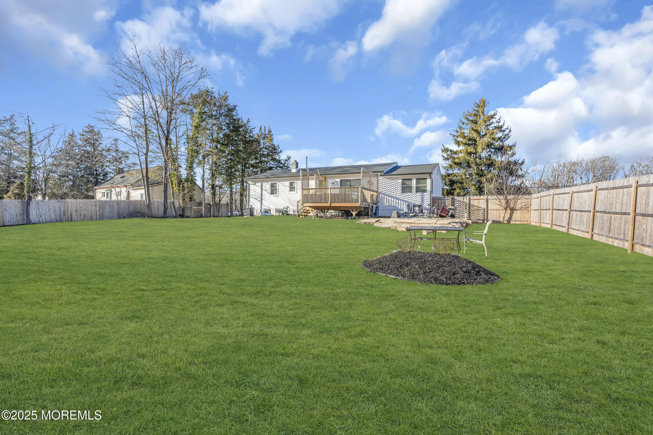 11 Bass Place Howell, NJ 07731 - Photo 5 of 55 10 (3)