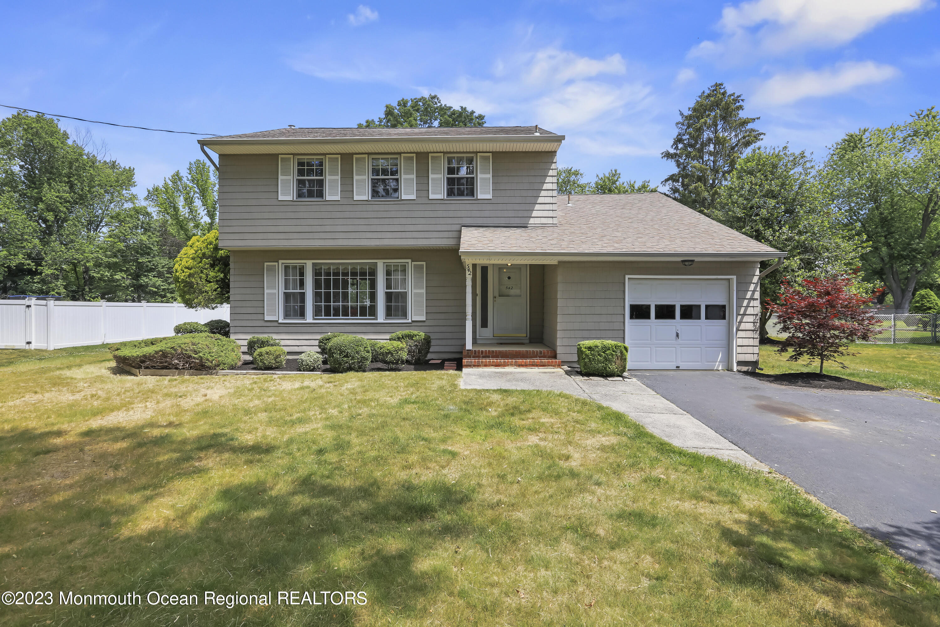 542 Dutch Neck Road East Windsor, NJ 08520 - Photo 5 of 47 5W5A1815
