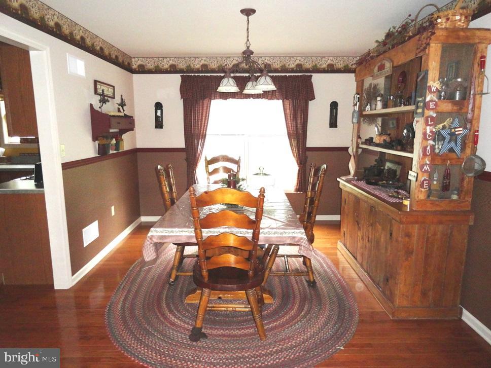 532 Hummingbird Drive Lititz, PA 17543 - Photo 8 of 24